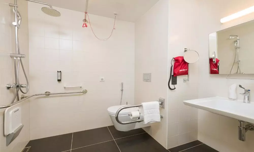 هتل اینترسیتی مسقط